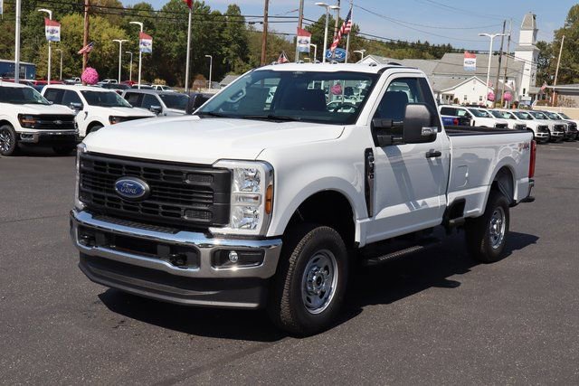 New 2026 Ford F350 XL w/ FX4 Off-Road Package image 12