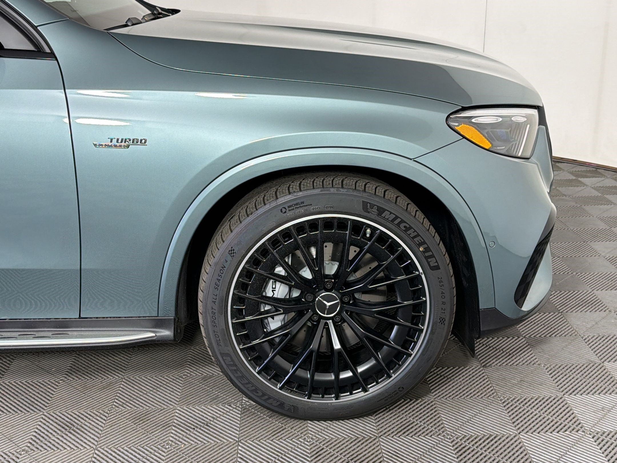 New 2026 Mercedes-Benz GLC 43 AMG 4MATIC image 13