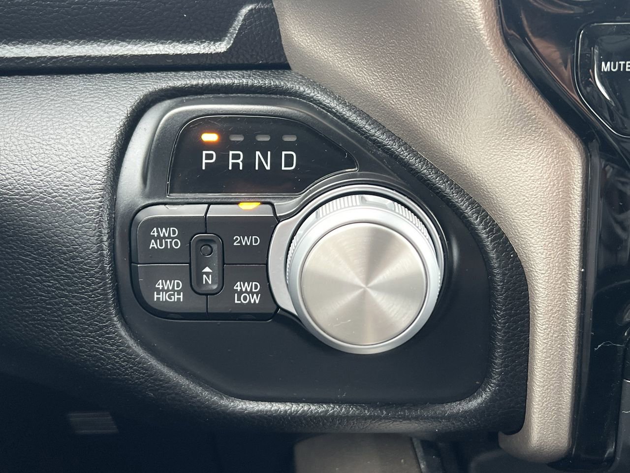 Used 2020 RAM 1500 Laramie image 9