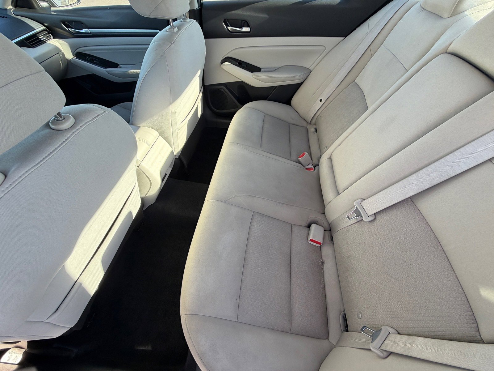 Used 2021 Nissan Altima 2.5 SV FWD image 13