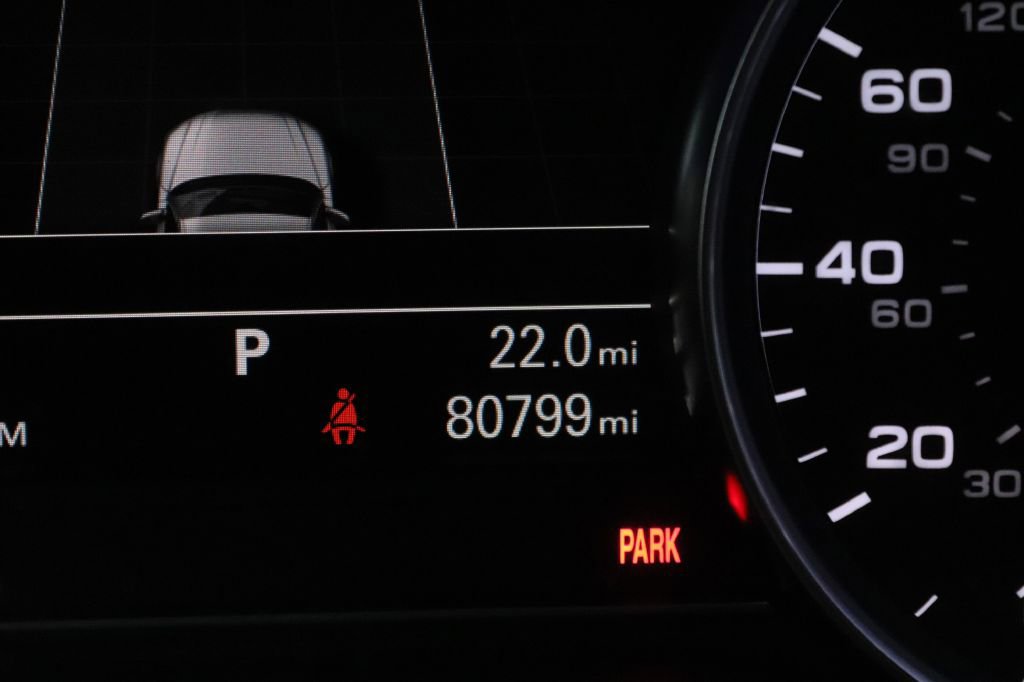 Used 2016 Audi A8 L 4.0T image 37