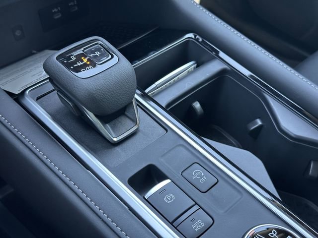New 2026 Nissan Pathfinder SV AWD/4WD image 26