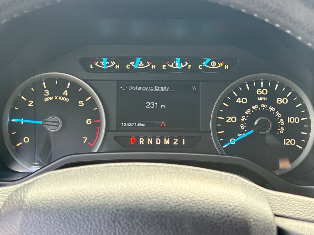 Used 2016 Ford F150 XLT w/ Equipment Group 302A Luxury AWD/4WD image 23