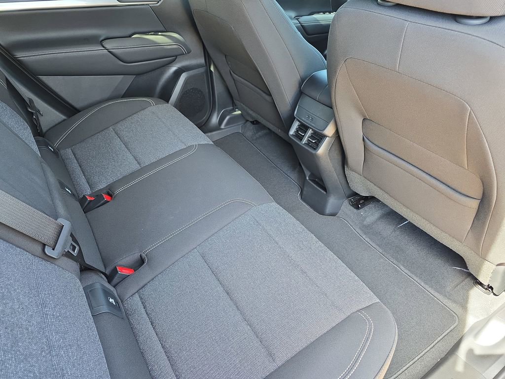 New 2026 GMC Terrain Elevation w/ Technology Package II FWD image 11