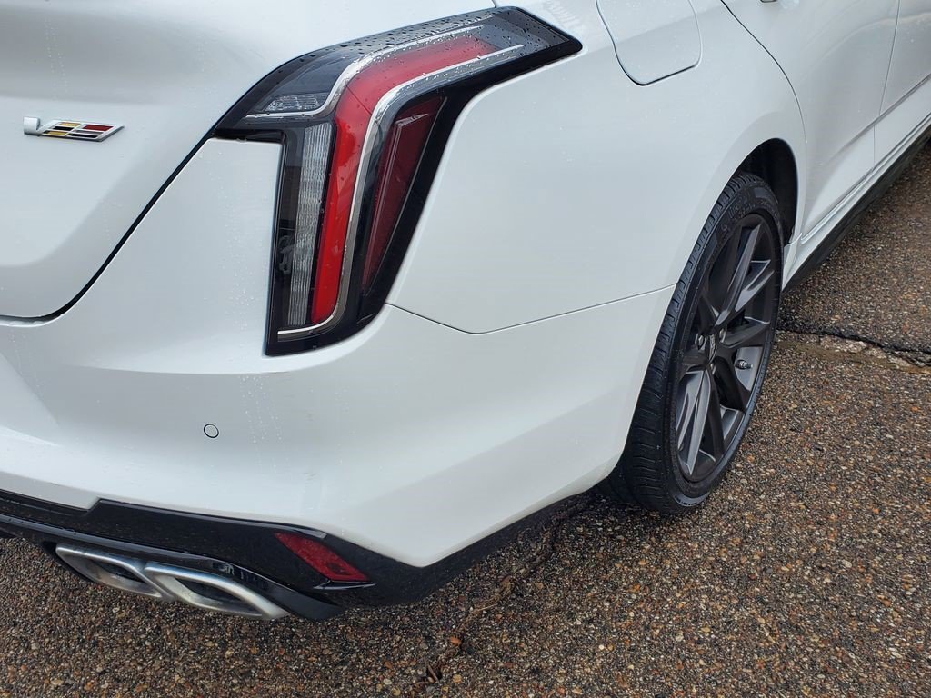 Certified 2023 Cadillac CT4 V w/ Navigation Package image 9