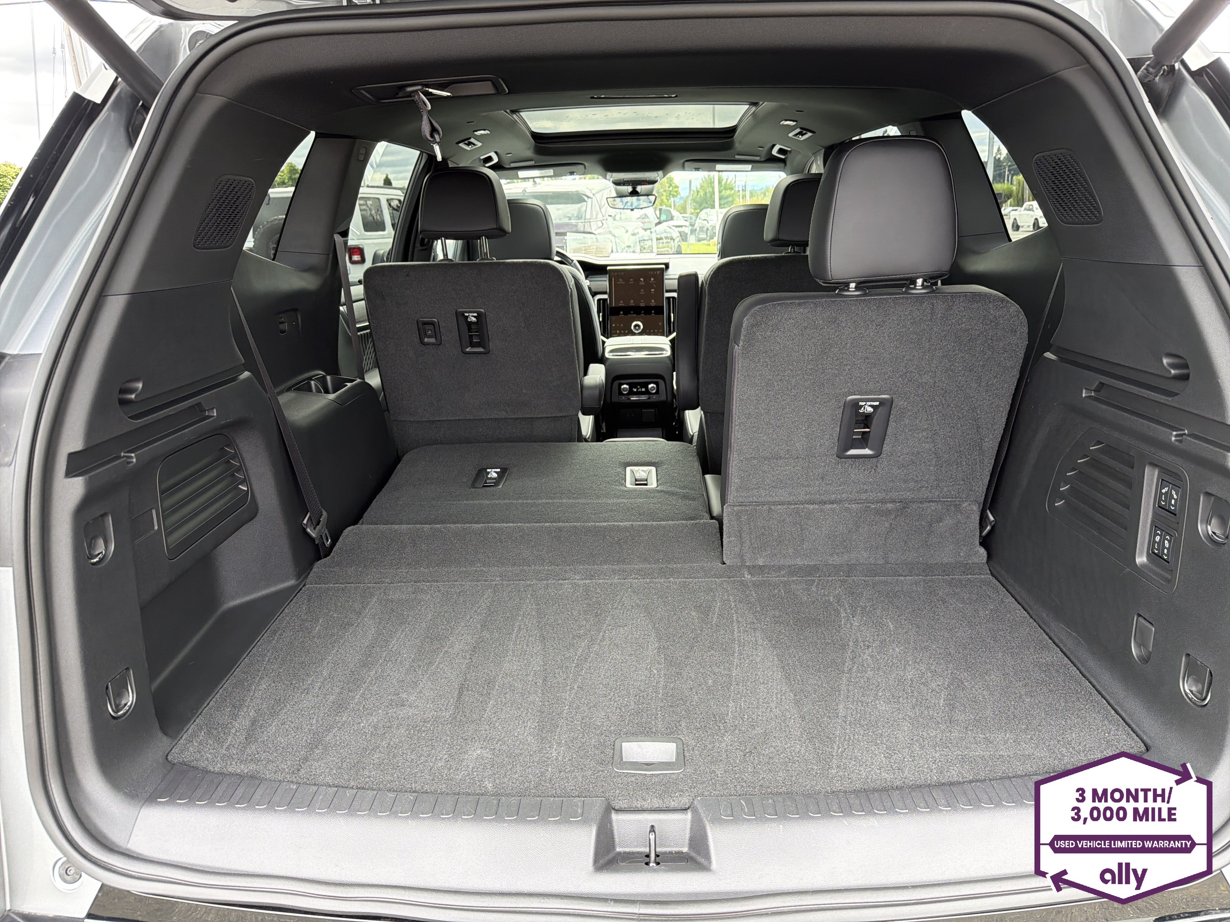 Used 2025 GMC Acadia Denali w/ Super Cruise Package AWD/4WD image 5