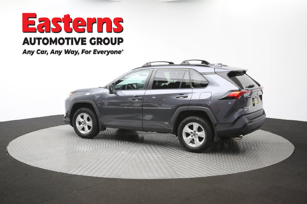 Used 2021 Toyota RAV4 LE w/ Carpet Mat Package (TMS) AWD/4WD image 64