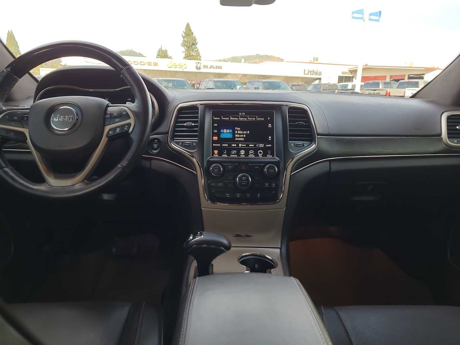 Used 2015 Jeep Grand Cherokee Summit image 18