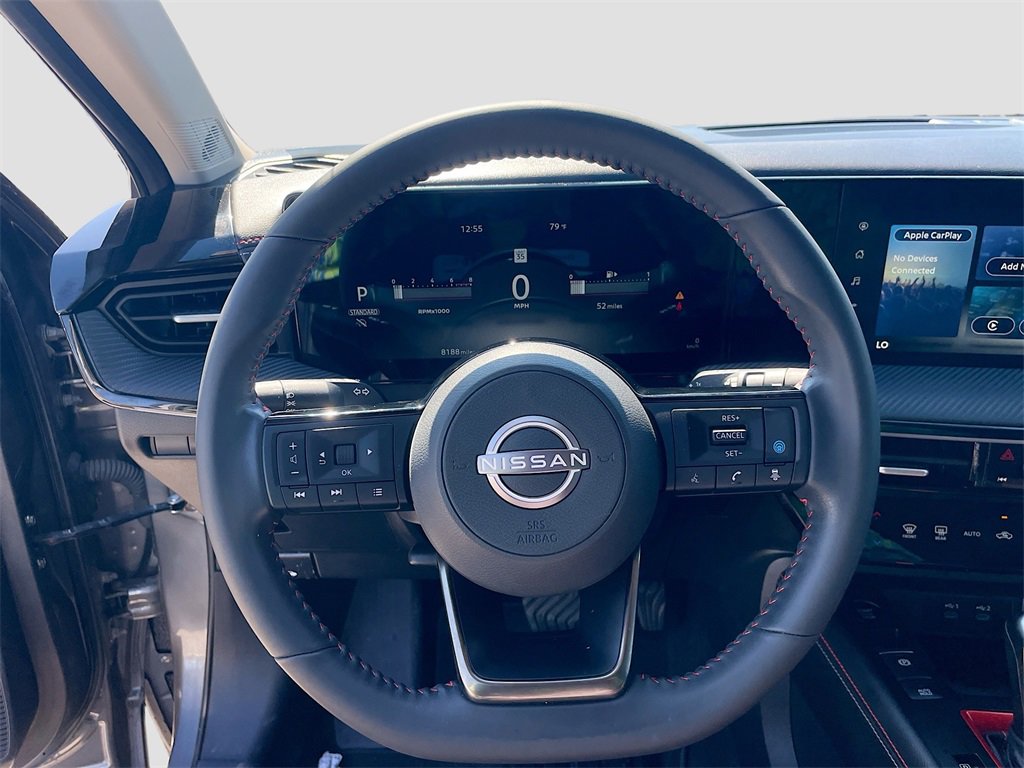 Used 2025 Nissan Kicks SR image 13