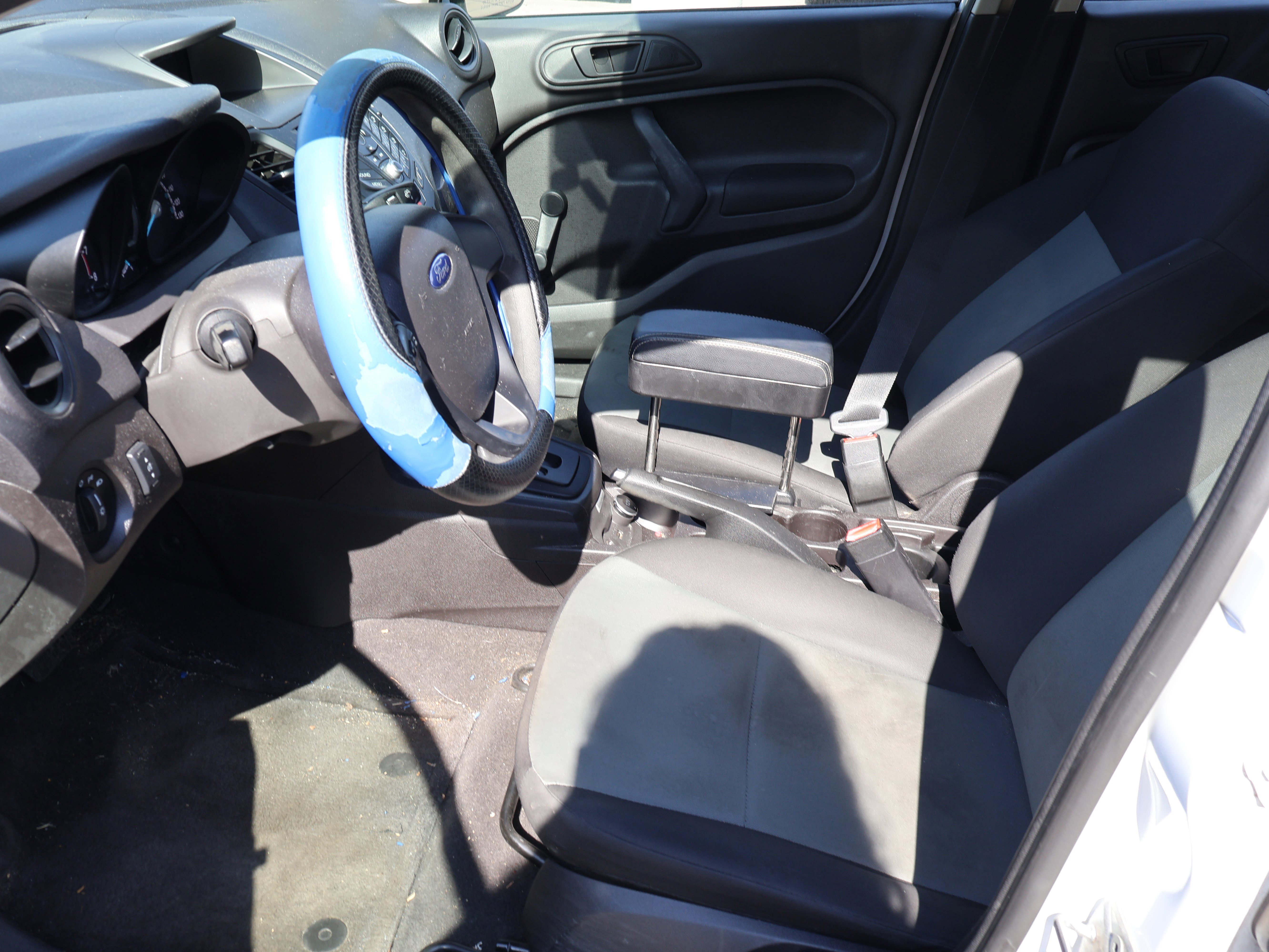 Used 2017 Ford Fiesta S image 35