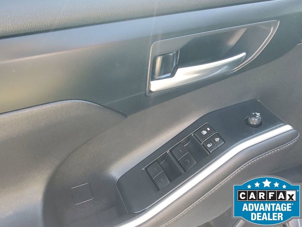 Used 2020 Toyota Highlander XLE image 46