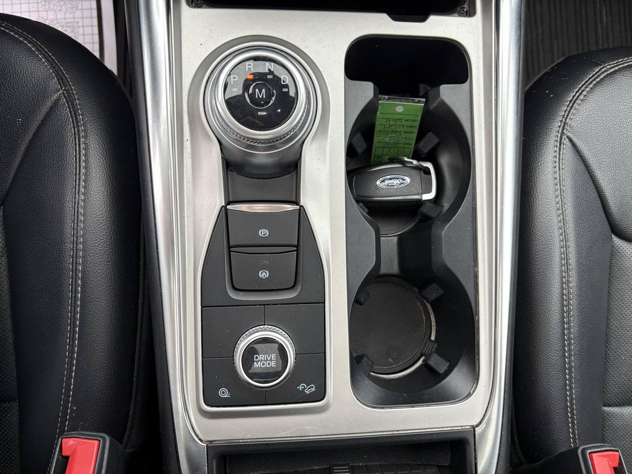 Used 2021 Ford Explorer Limited w/ Hybrid Equipment Group 310A AWD/4WD image 29