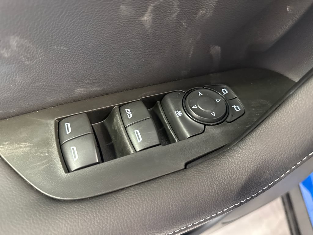 New 2026 Chevrolet Blazer LT w/ Convenience Package FWD image 30