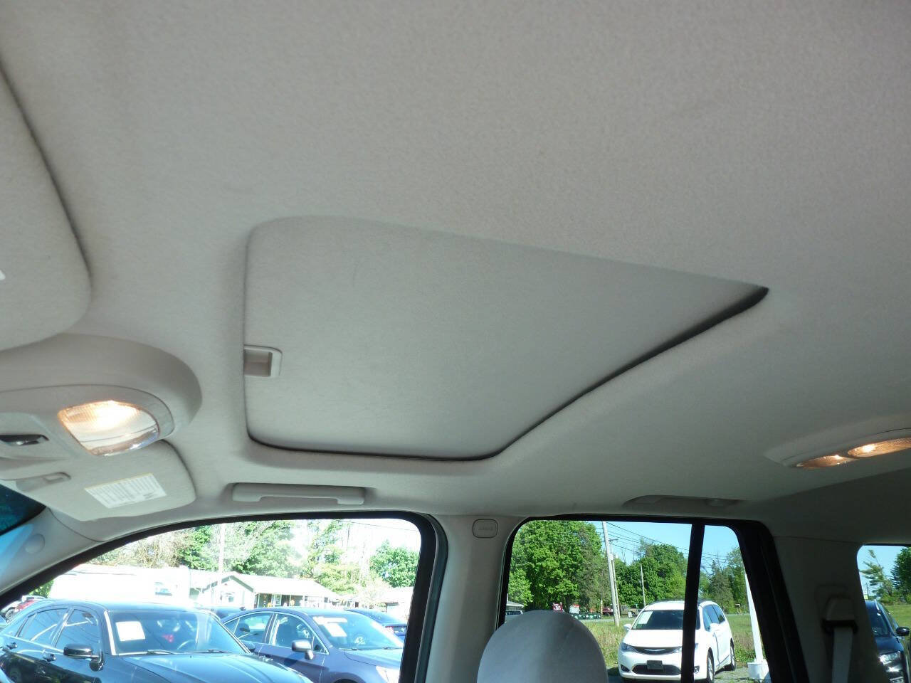 Used 2008 Chevrolet TrailBlazer LT w/ Sun And Sound Package AWD/4WD image 24