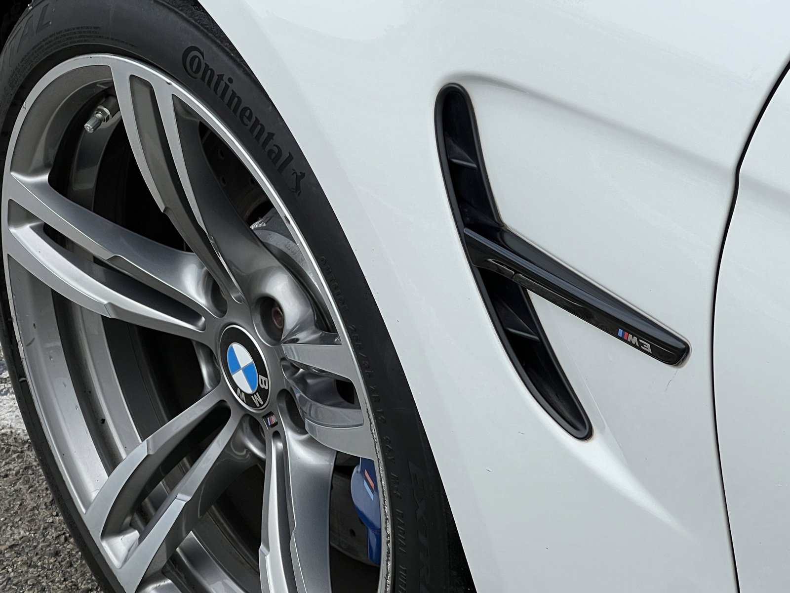 Used 2016 BMW M3 image 13