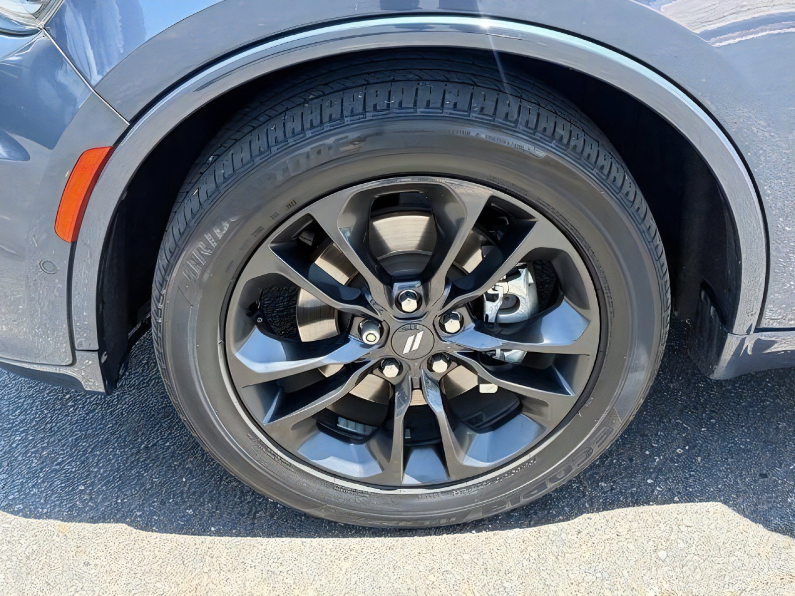 Used 2021 Dodge Durango R/T w/ Blacktop Package RWD image 10