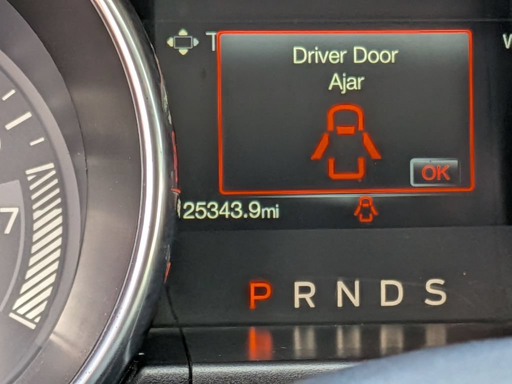 Used 2018 Ford Mustang Premium RWD image 20