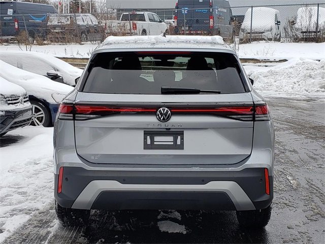 New 2026 Volkswagen Tiguan SE image 4