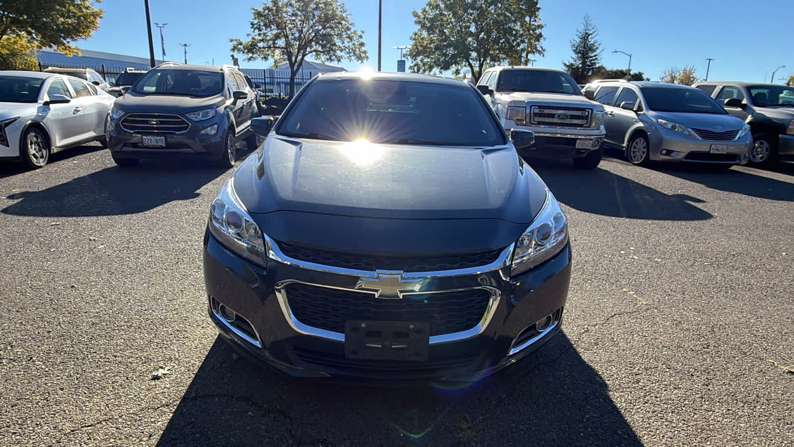 Used 2016 Chevrolet Malibu LTZ FWD image 2