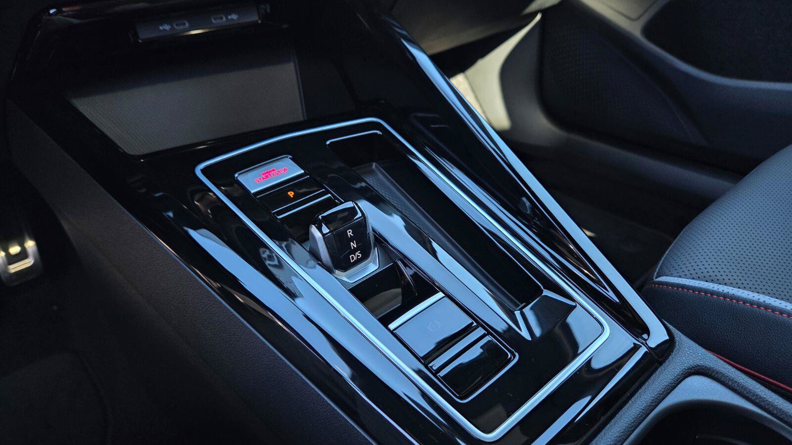 New 2026 Volkswagen GTI Autobahn FWD image 30