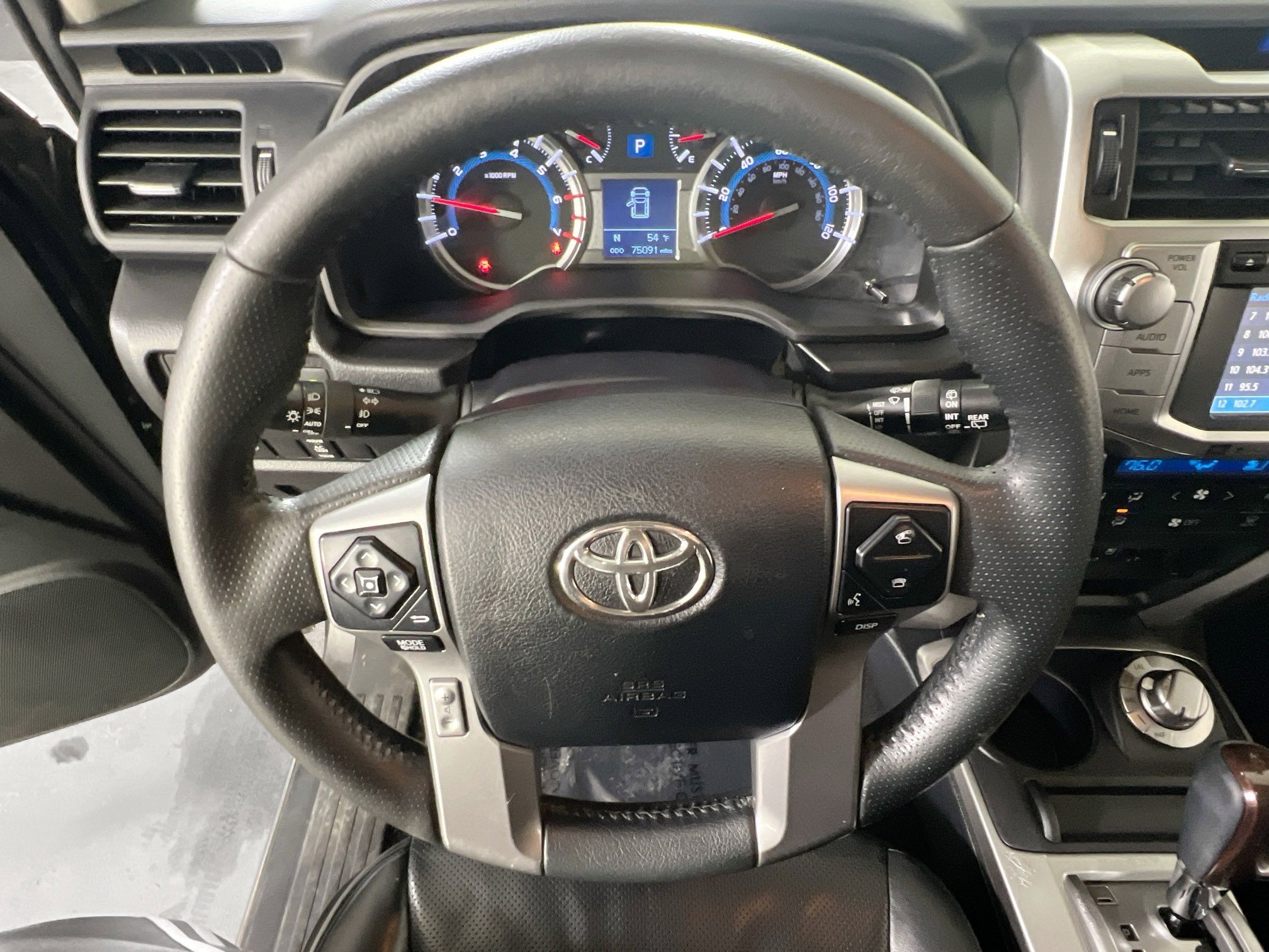 Used 2016 Toyota 4Runner Limited image 11