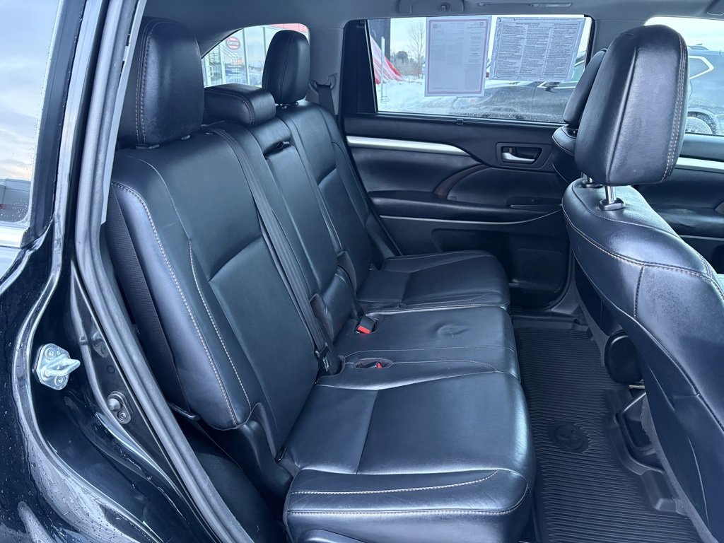 Certified 2018 Toyota Highlander XLE image 16