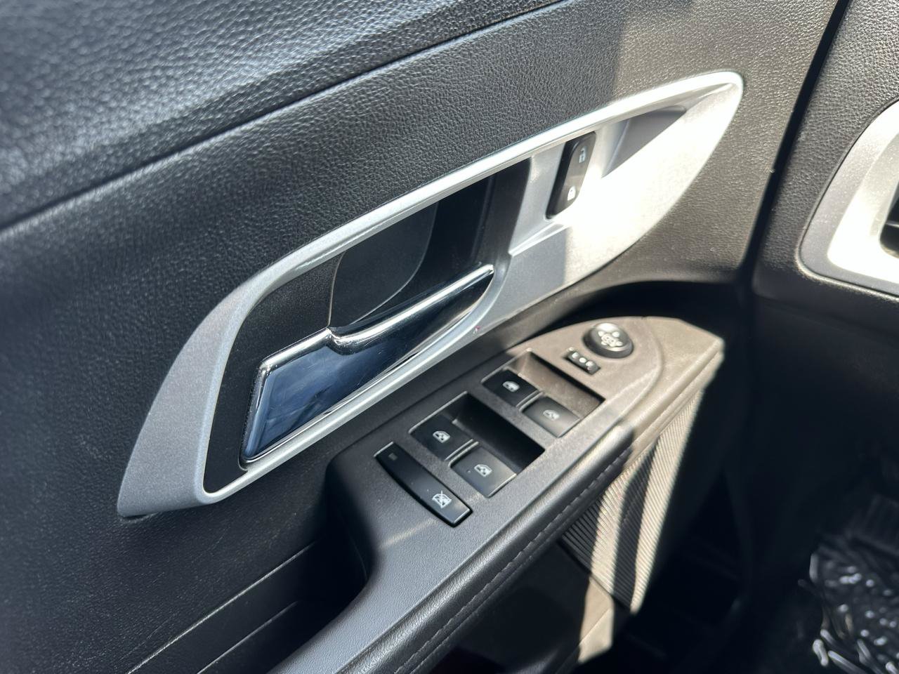 Used 2013 Chevrolet Equinox LS FWD image 18