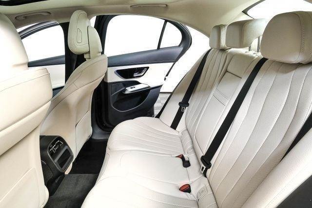 Used 2025 Mercedes-Benz E 350 Sedan image 20