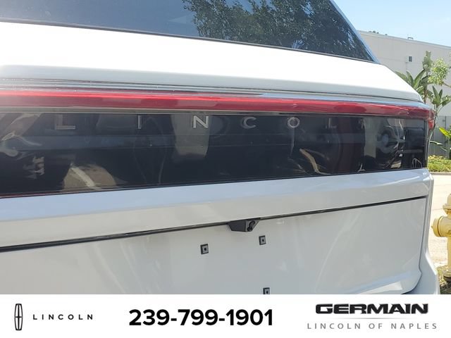 New 2026 Lincoln Navigator L Black Label AWD/4WD image 16