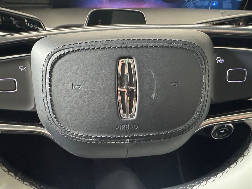 Certified 2025 Lincoln Navigator L Black Label AWD/4WD image 48