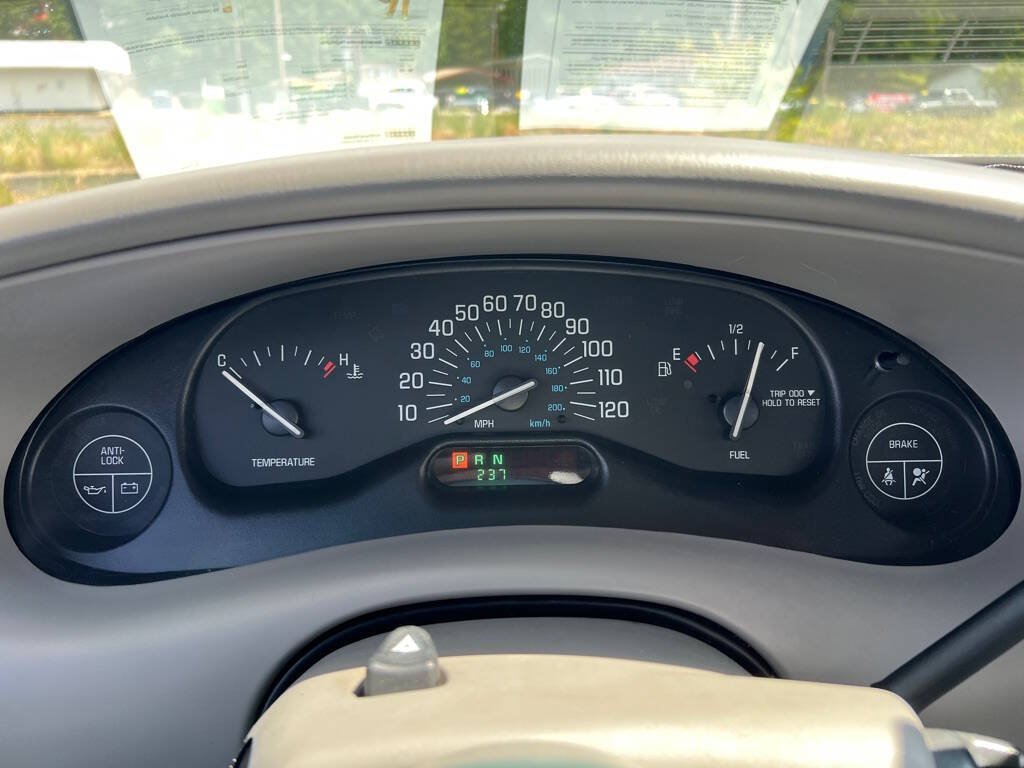 Used 2003 Buick Century Custom w/ Preferred Equipment Group 1SB FWD image 12