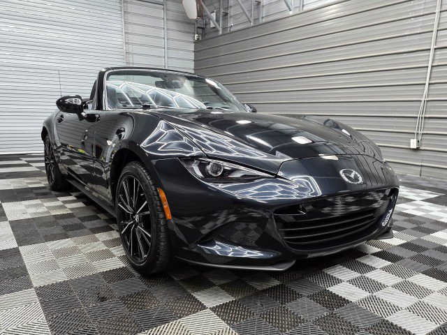 Used 2024 MAZDA MX-5 Miata Grand Touring w/ Weather Package RWD image 6