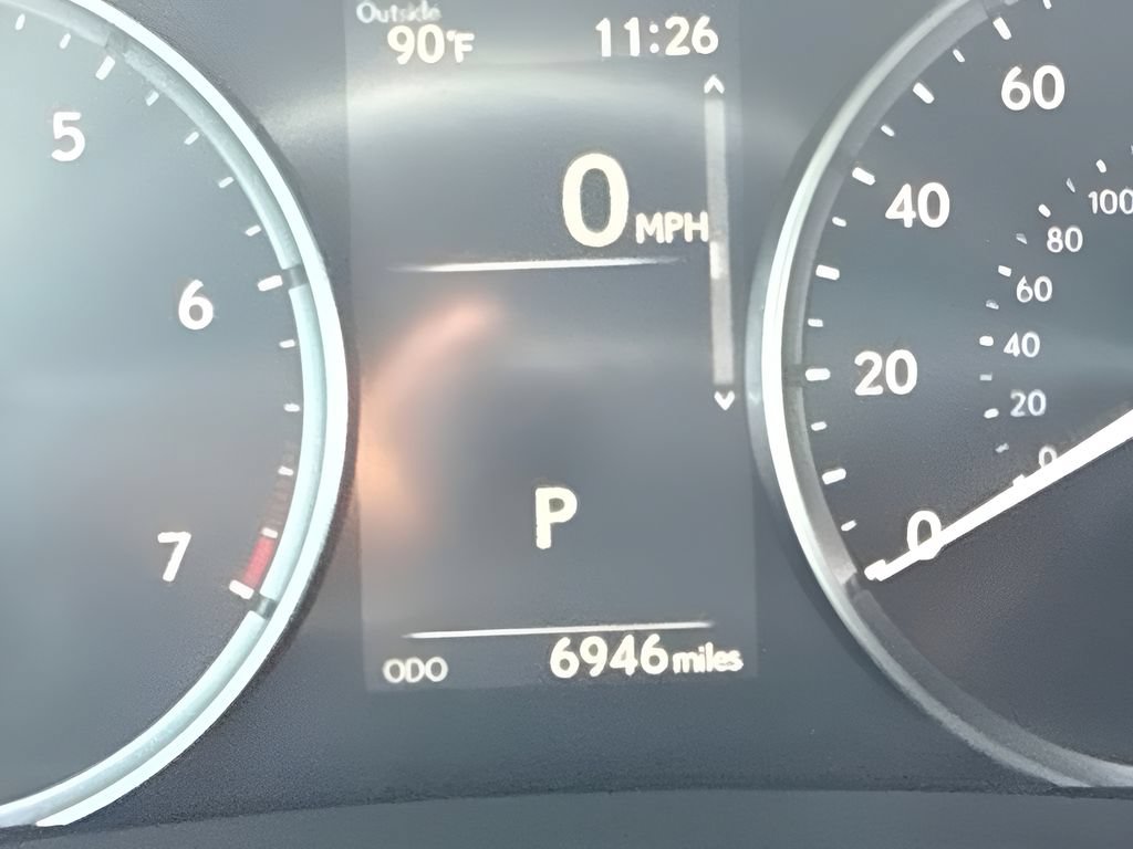 Used 2025 Lexus IS 350 F Sport RWD image 22