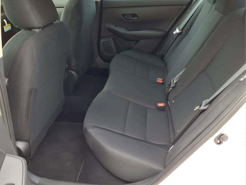 Used 2025 Nissan Sentra S image 13