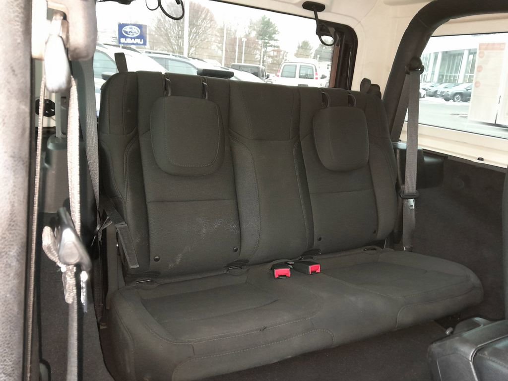 Used 2020 Jeep Wrangler Sport image 35