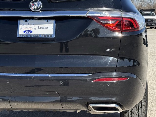 Used 2024 Buick Enclave Essence w/ Sport Touring Edition image 7