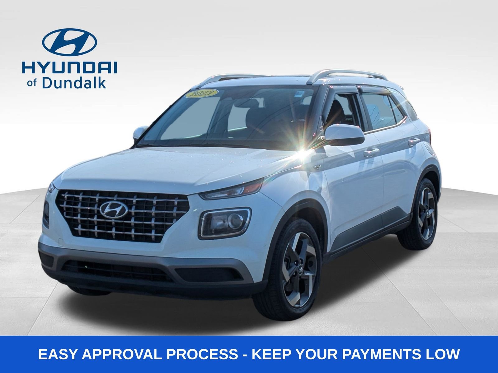 Used 2023 Hyundai Venue SEL w/ Cargo Package image 1