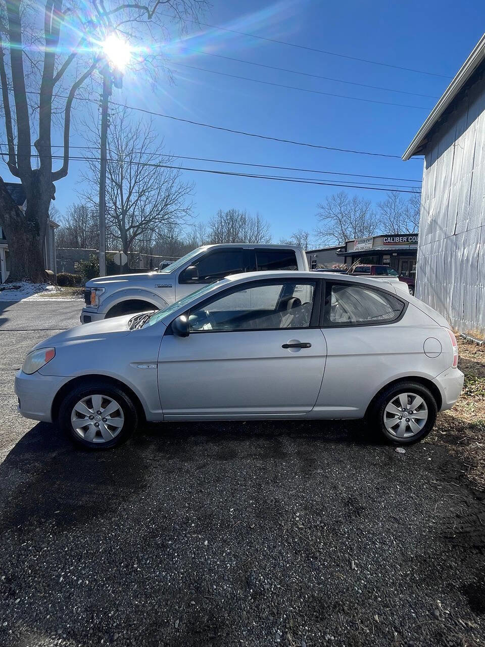 Used 2008 Hyundai Accent GS FWD image 3