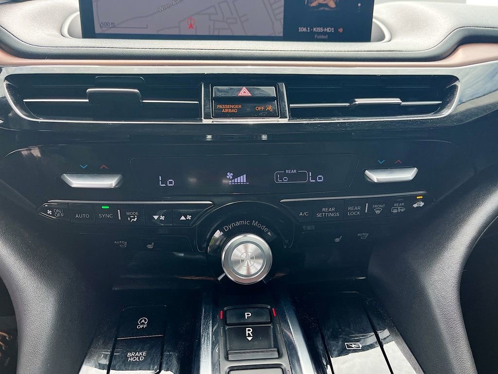 Used 2022 Acura MDX SH-AWD w/ Technology Package image 16