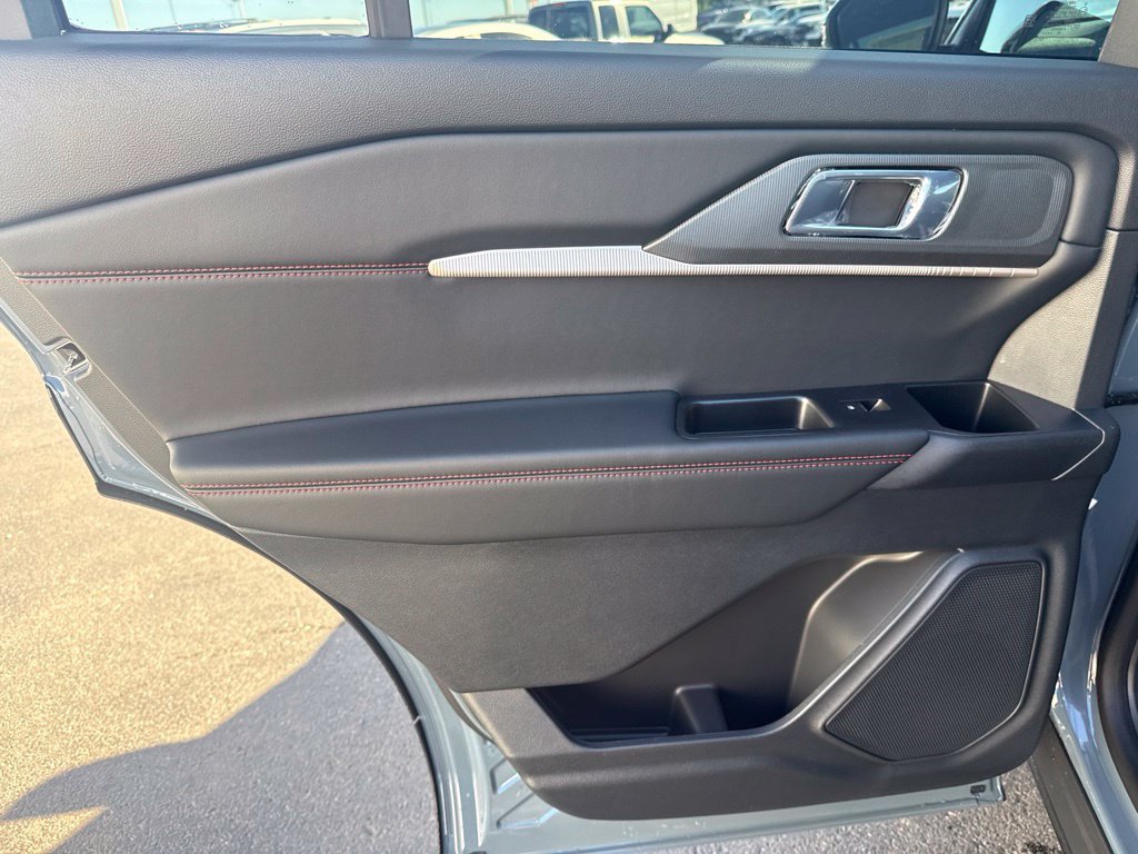 New 2027 Ford Explorer ST-Line w/ Premium Package AWD/4WD image 18