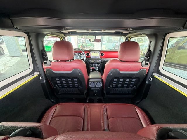 Used 2022 Jeep Wrangler Rubicon w/ LED Lighting Group AWD/4WD image 18