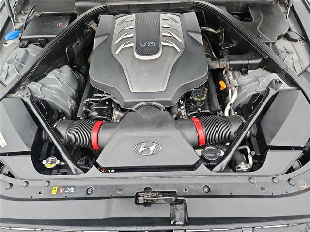 Used 2015 Hyundai Genesis 5.0 RWD image 23