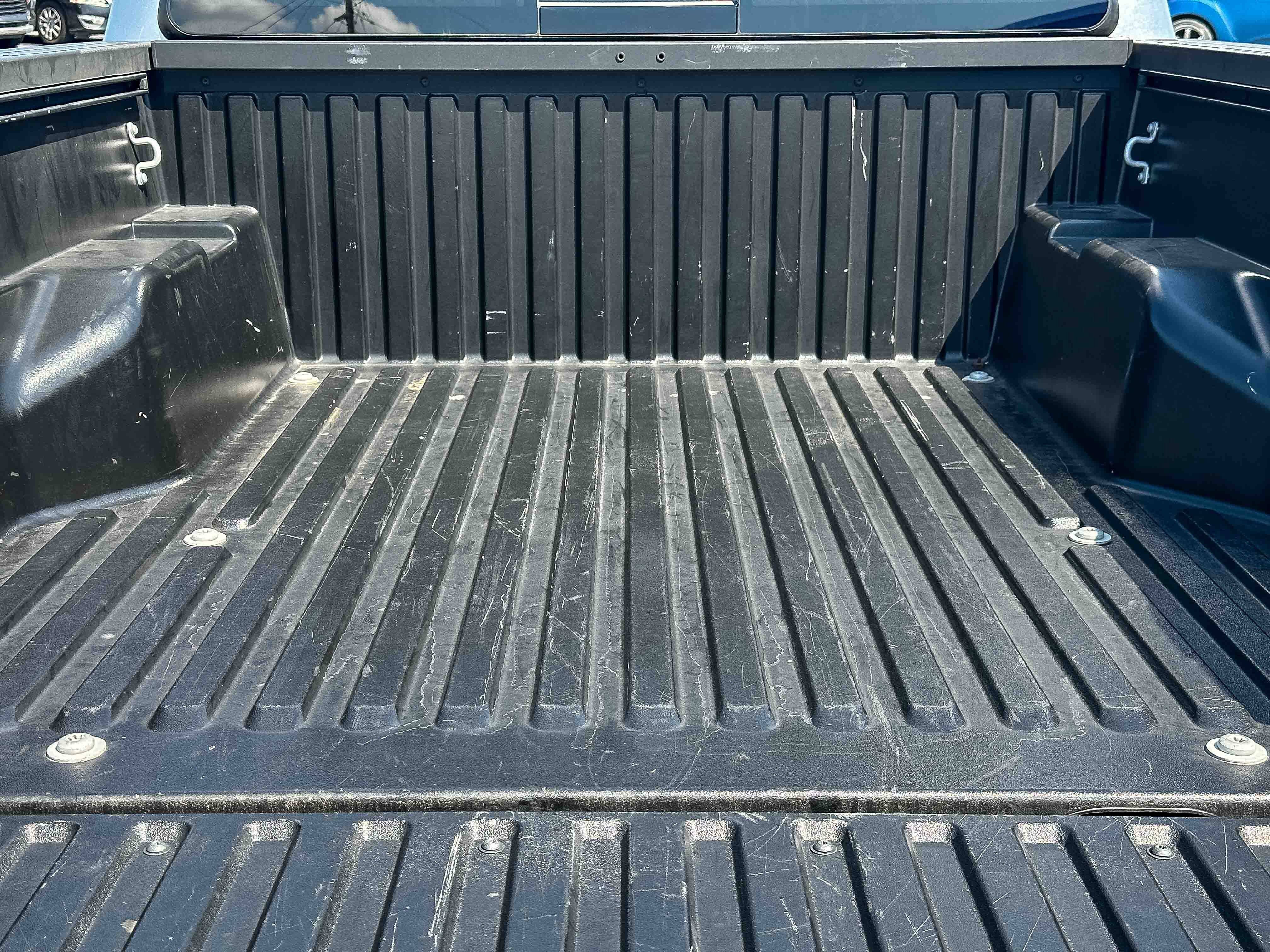 Used 2022 Toyota Tacoma SR5 RWD image 22