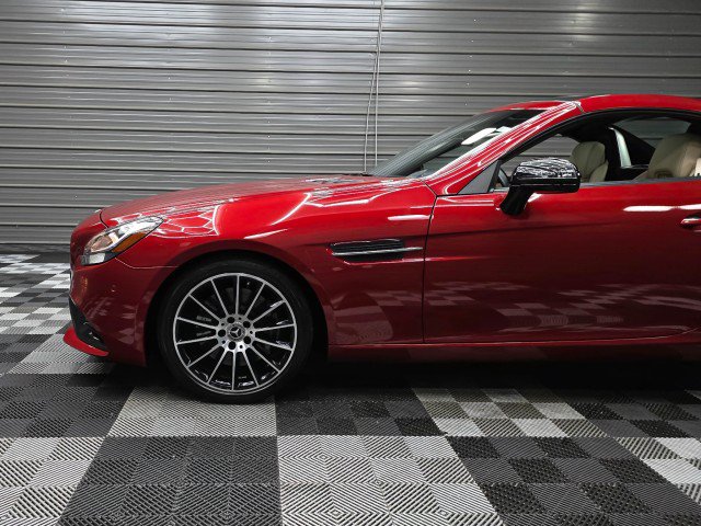 Used 2019 Mercedes-Benz SLC 300 image 36