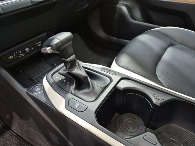 Certified 2025 Kia K4 GT-Line Turbo FWD image 25
