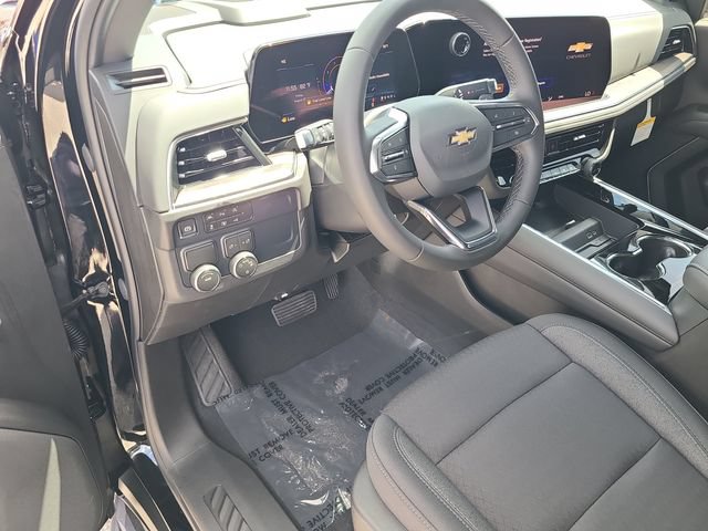 New 2026 Chevrolet Suburban LS w/ LPO, Dark Essentials Package RWD image 21