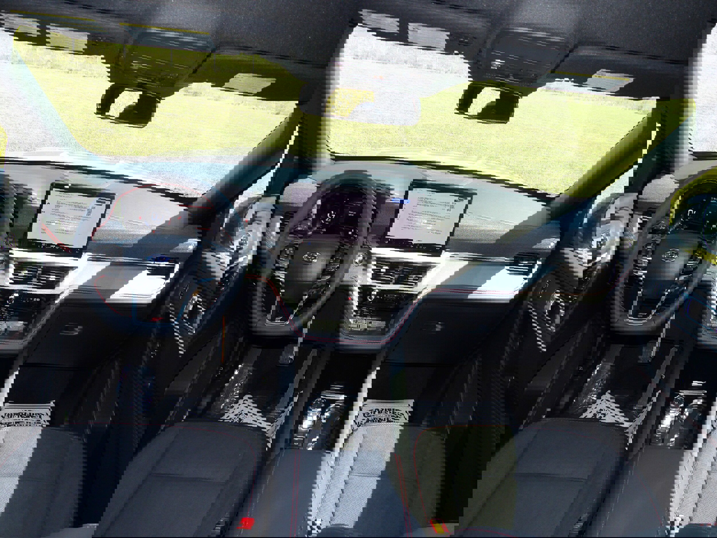 New 2025 Ford Explorer ST image 39