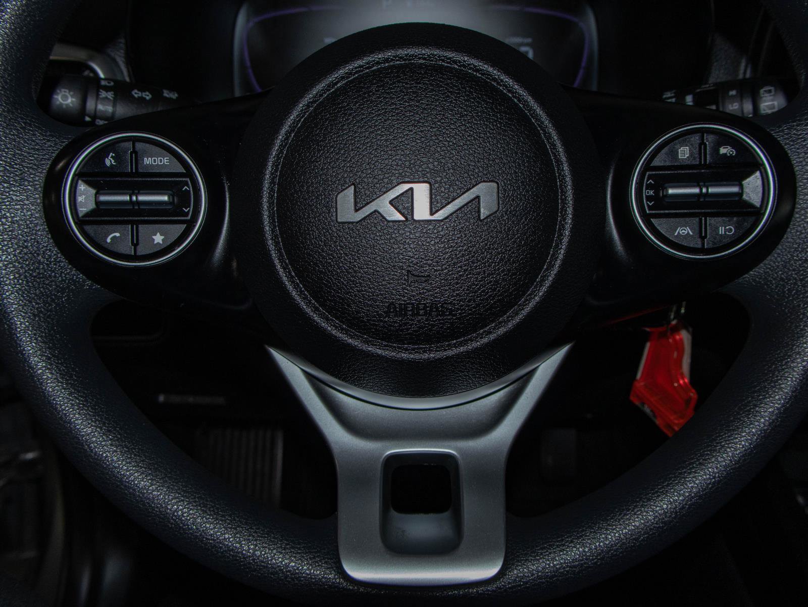 Used 2024 Kia Soul LX FWD image 11