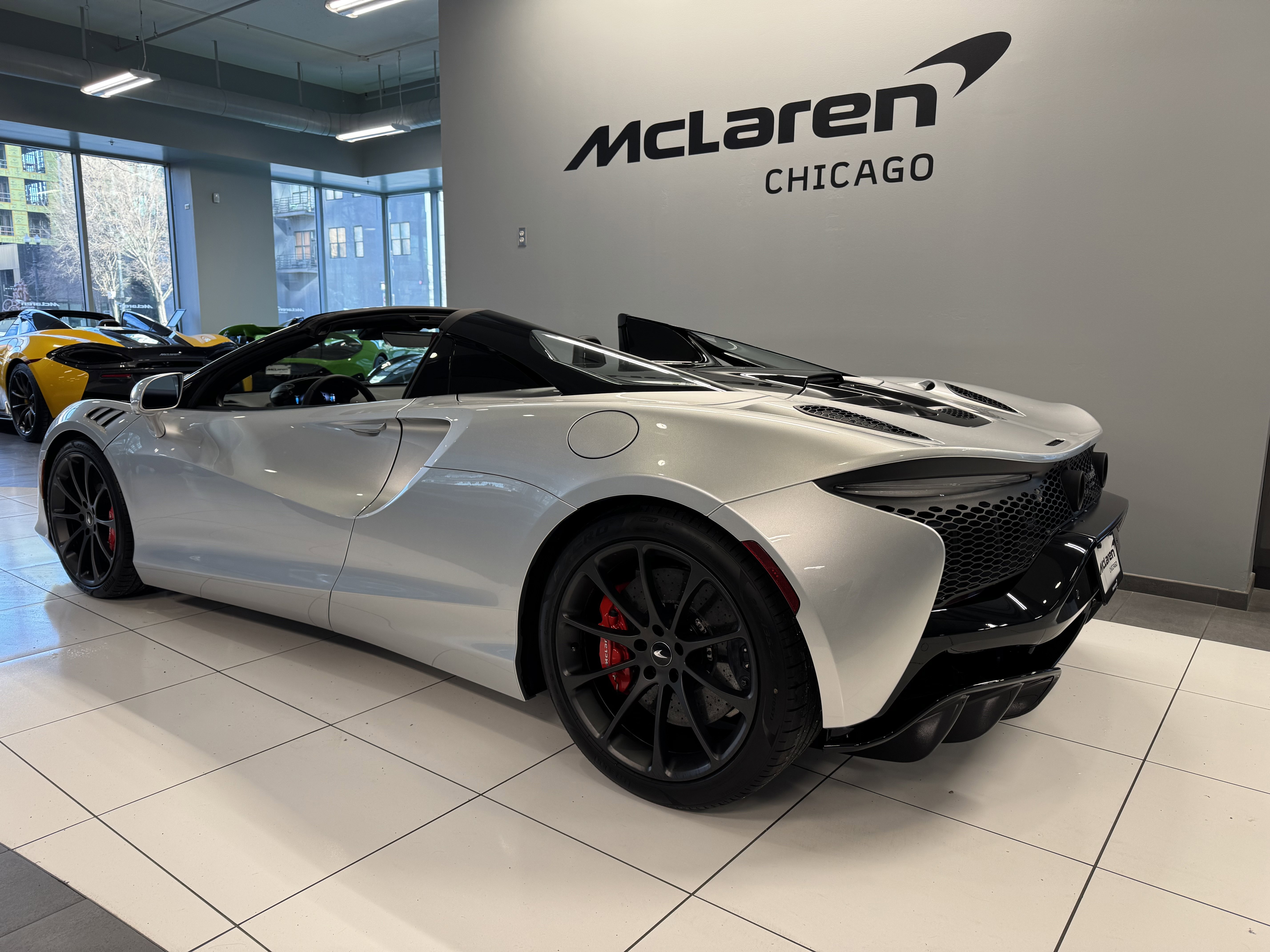 New 2026 McLaren Artura Spider image 4