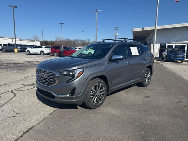 Used 2020 GMC Terrain Denali w/ Denali Premium Package image 2